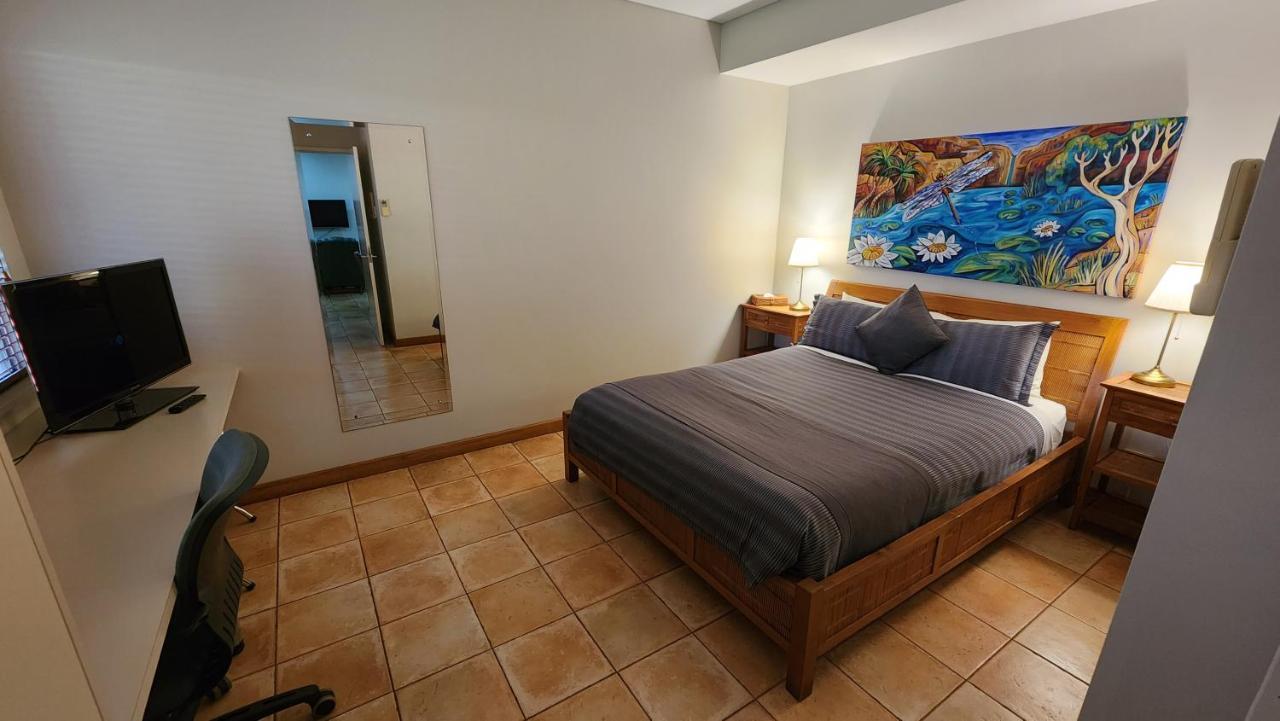 Samson Beach Chalets Point Samson エクステリア 写真